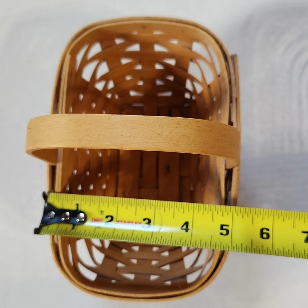 Vintage 2001 Longaberger Basket with Plastic Insert